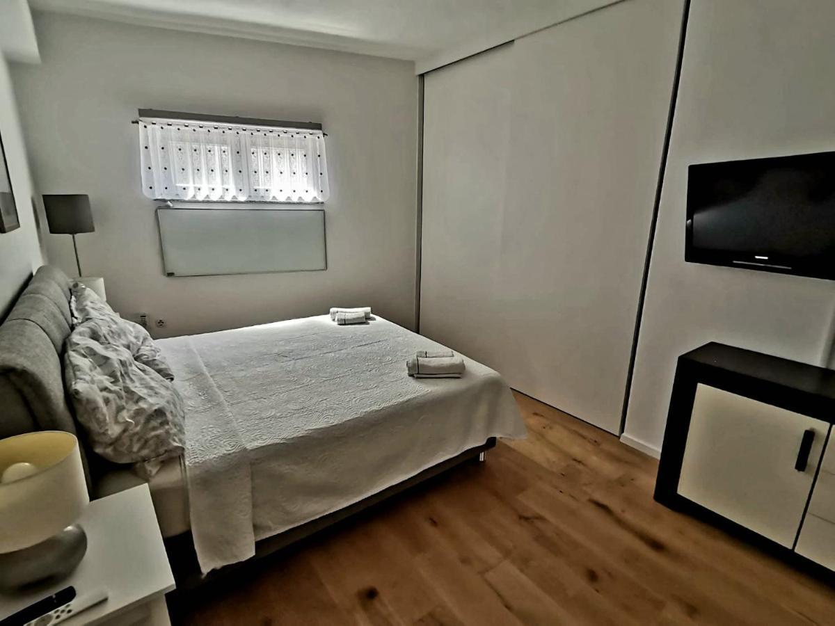 Apartment Grazia Pula Exterior photo